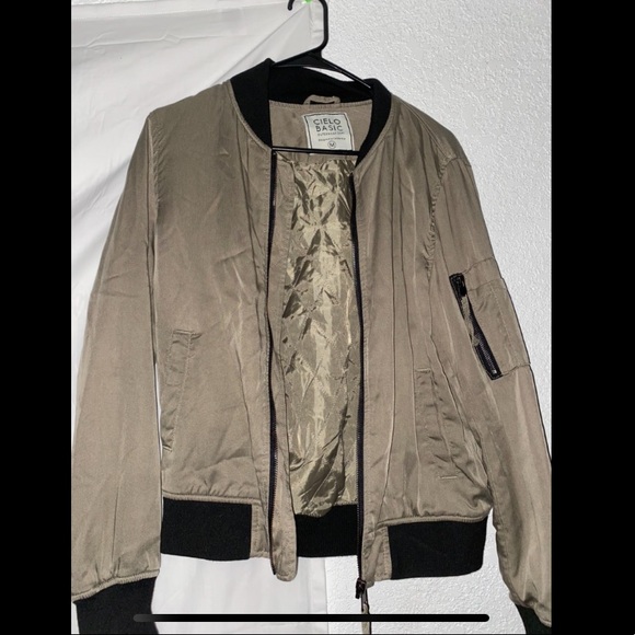 Jacket - Picture 2 of 2